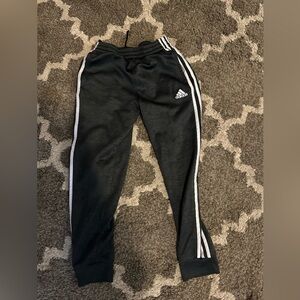 Adidas sweatpants youth size medium